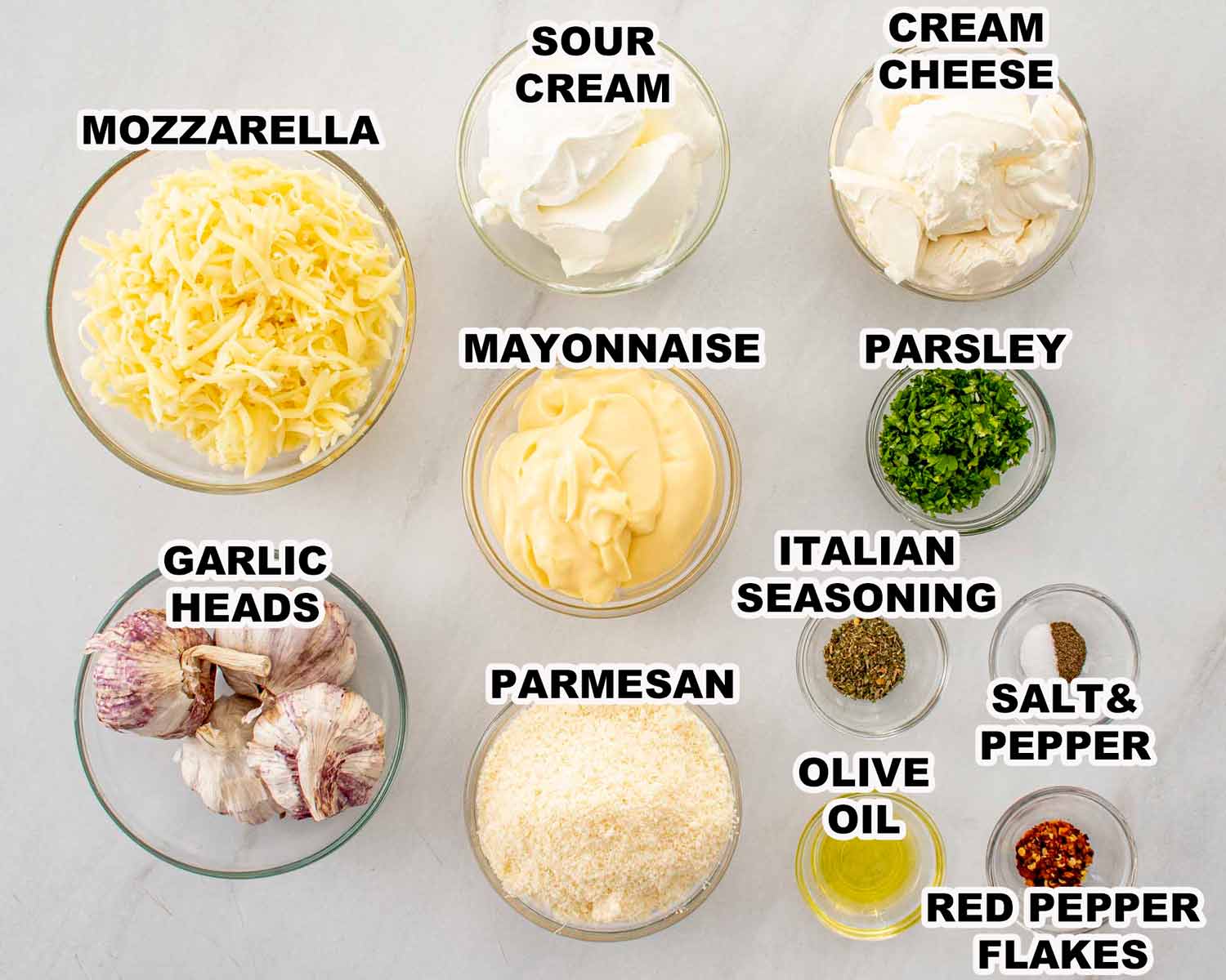 ingredients needed to make creamy roasted garlic dip.